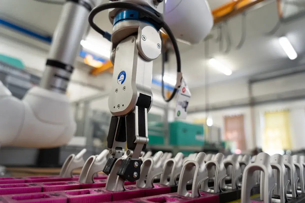 Metal Injection Moulding.webp